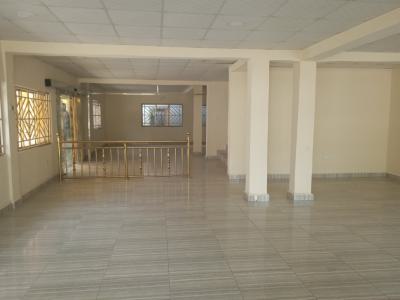 Commercial 300sqm Duplex Suitable for Supermarket, Lab,hospital,clinic, By Kado, Jabi, Abuja, Restaurant / Bar for Rent