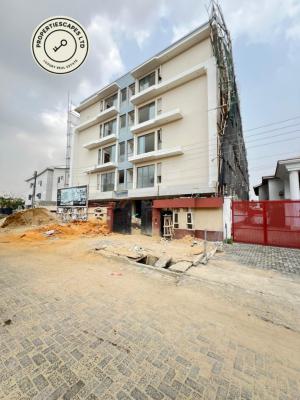 Spacious 2 Bedroom Apartment with an Elevator, Lekki Phase 1, Lekki, Lagos, Flat / Apartment for Sale