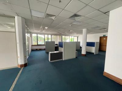 Serviced Office Space with Central Air Conditioning in Victoria Island, Victoria Island (vi), Lagos, Office Space for Rent