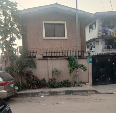 Luxury Ground Floor 2-bedroom Flat Ensuite with Acs, Off Ojuelegba Road, Surulere, Lagos, Flat / Apartment for Rent