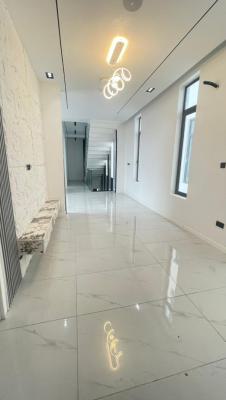 2 Bedroom Apartment Ologolo Lekki, Ologolo, Lekki, Lagos, Flat / Apartment for Rent