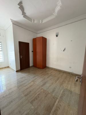 Spacious Single Room Upstairs, Ikota, Lekki, Lagos, Flat / Apartment for Rent