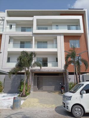 Luxury 2bedroom Apartment, Lekki Phase 1, Lekki, Lagos, Block of Flats for Sale