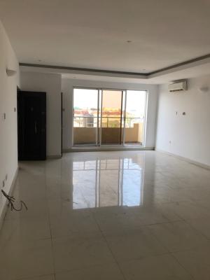 Fully Service 3 Bedroom Paint House with Bq @lekki Phase 1, Off Hakeem Dickson, Lekki Phase 1, Lekki, Lagos, Flat / Apartment for Rent