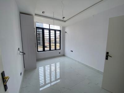 2-bedroom Apartment, Lekki Phase 1, Lekki, Lagos, Flat / Apartment for Sale