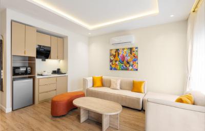 Lunarae 1-bedroom Apartment -- Spa, Pool & Fine Dining, Phase 1, Lekki, Lagos, Mini Flat (room and Parlour) Short Let