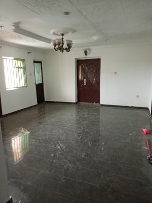 Spacious 3bedroom Upstairs Bring Your Generator, Ologolo, Lekki, Lagos, Flat / Apartment for Rent