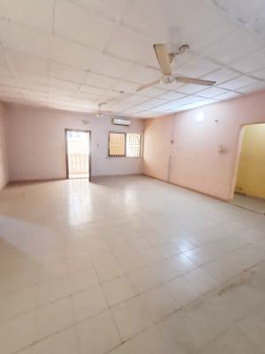 a Well Maintained Spacious 3 Bedroom Flat, Gra Phase 2, Magodo, Lagos, Flat / Apartment for Rent