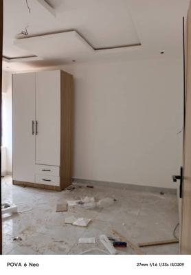 Lovely 3 Bedroom Flat, Maryland, Lagos, Flat / Apartment for Rent