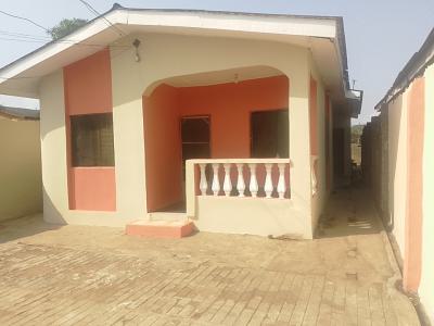 Spacious 4-bedroom Bungalow + 2 Prime Frontage Shops, Ijegun, Ikotun, Lagos, Detached Bungalow for Sale