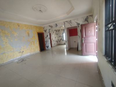 Spacious 3 Bedroom Apartment Upstairs, Off Hakeem Dickson Road, Lekki Phase 1, Lekki, Lagos, Flat / Apartment for Rent
