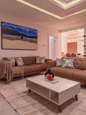 Beautiful 2 Bedrooms with Playground & Bathtub, 6, Emmanuel Folorunsho Street, Badore Road, Badore, Ajah, Lagos, Flat / Apartment Short Let