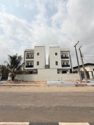 Spaciously Built 5 Bedroom Fully Detached Duplex with a Room Bq, Gra Phase 2, Magodo, Lagos, Detached Duplex for Sale