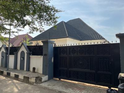 3 Bedroom Furnished Bungalow and a Pool, Lokogoma District, Abuja, Detached Bungalow for Sale