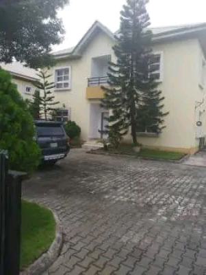 Fully Serviced 4 Bedroom Detached House with Bq + 24hrs Power, Friends Colony Estate, Osapa, Lekki, Lagos, Detached Duplex for Rent