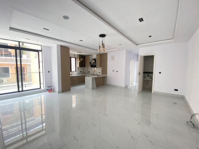 2-bedroom Apartment, Lekki Phase 1, Lekki, Lagos, Flat / Apartment for Sale