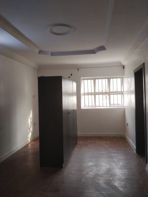 Big Studio, Rahman Adeboyejo Estate, Lekki Phase 1, Lekki, Lagos, Flat / Apartment for Rent