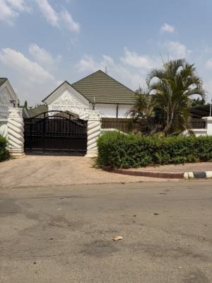 3bedroom Detached Bungalow with a Pool and 2bq, Galadimawa, Abuja, Detached Bungalow for Sale