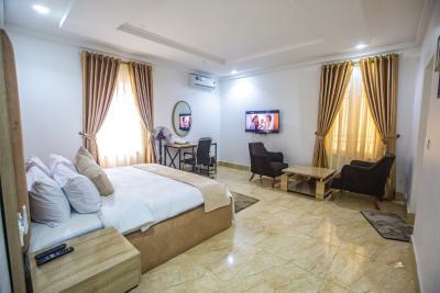 Luxury 1 Bedroom Serviced Apartment, Guzape District, Abuja, Hotel / Guest House for Rent