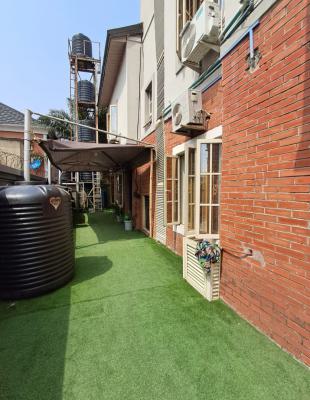 Descent Compatible Mini Flat, New Road Alpha Beach, Chevron Lekki, Lekki, Lagos, Mini Flat (room and Parlour) for Rent