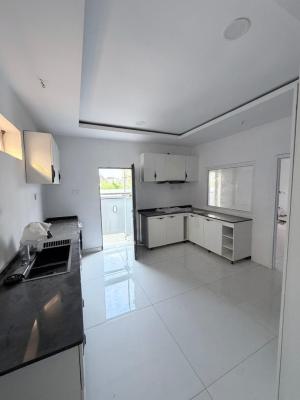 4-bedroom Detached Duplex with Bq, Kolapo Ishola Gra, Akobo, Ibadan, Oyo, Detached Duplex for Sale