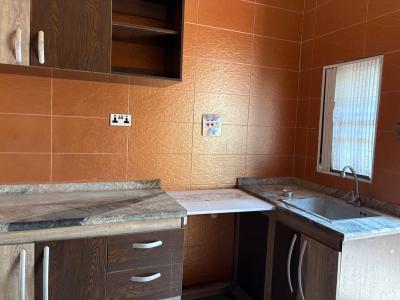 Neatly Renovated 2bedroom in a Serene/secured Environment, Jahi, Jahi, Abuja, Flat / Apartment for Rent