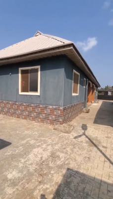 Newly Built 2 Bedroom Flat En-suite at Eruwen, Ikorodu, Eruwen, Ikorodu, Lagos, Flat / Apartment for Rent