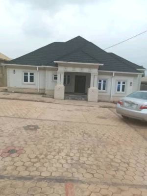 Luzery 4 Bedroom Flat, Ayee Community Oda Road, Akure, Ondo, Flat / Apartment for Sale