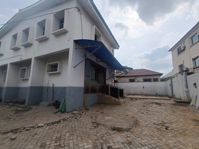 5bedroom Semi Detached Duplex, Wuse, Abuja, Office Space for Rent