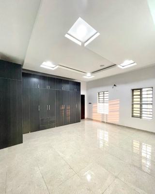 Luxury Masters Bedroom Apartment, Chevy View Estate, Chevron, Lekki, Lagos, Self Contain (single Rooms) for Rent