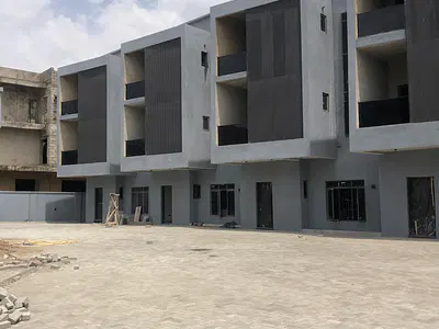 Newly Built 4 Bedrooms Terraced Duplex with BQ