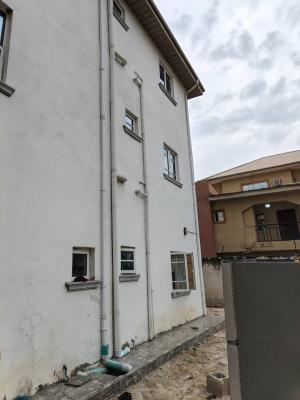 2bedroom Apartment, New Road, Ologolo, Lekki, Lagos, Flat / Apartment for Rent