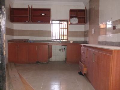 Spacious 3 Bedroom Flat, Lekki Scheme 2 Estate Adesanya, Ajah, Lagos, Flat / Apartment for Rent