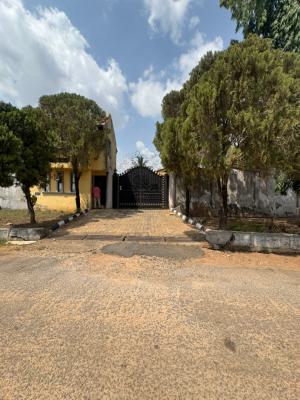 7 Bedrooms Duplex + 4 Units of Room & Parlour Bq, Onireke Gra, Ibadan, Oyo, Semi-detached Duplex for Sale