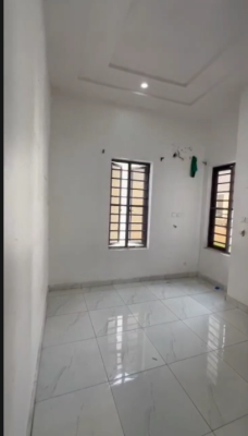 1 Bedroom in a Shared Apt, Orchid Rd, Emcel Gardens, Lekki Phase 2, Lekki, Lagos, Flat / Apartment for Rent