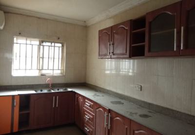 3 Bedroom Apartment, Akinola Cole Estate, Adeniyi Jones, Ikeja, Lagos, Flat / Apartment for Sale