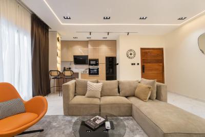 Newly Launched ️1 Bedroom Apartment with Swimming Pool, Ps5 Cons, Lekki Phase 1, Lekki, Lagos, Flat / Apartment Short Let