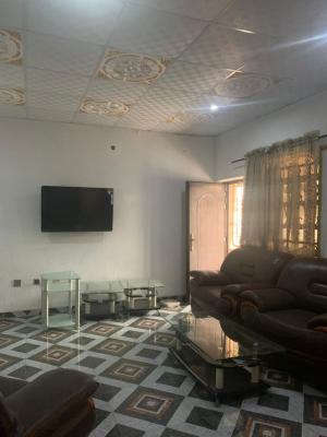 Well Maintained Spacious 3bedroom Apartment All Rooms Ensuite Upstairs, Off Olatilewa Street, Surulere, Lagos, Flat / Apartment for Rent