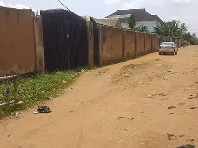 891SQM Land with 4 Bedroom Bungalow
