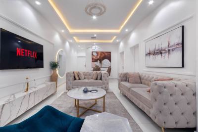 Luxury 2 Bedroom Apartment with Daily Cleaning, Lekki Phase 1, Lekki, Lagos, Flat / Apartment Short Let