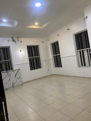 Spacious and Comfortable Master Bedroom Self Contained, Chevron Drive in Bera Estate, Lekki, Lagos, Detached Duplex for Rent