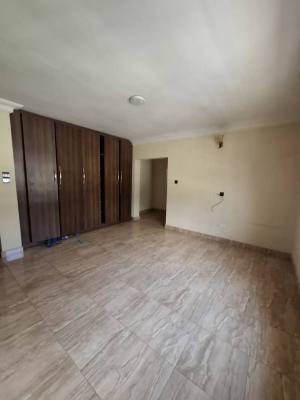 Spacious 2 Bedroom Flat, Lekki Phase 1, Lekki, Lagos, Flat / Apartment for Rent