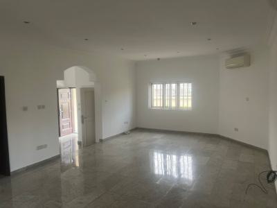 3 Bedroom Semi Furnished Flat, Lekki Phase 1, Lekki, Lagos, Flat / Apartment for Rent