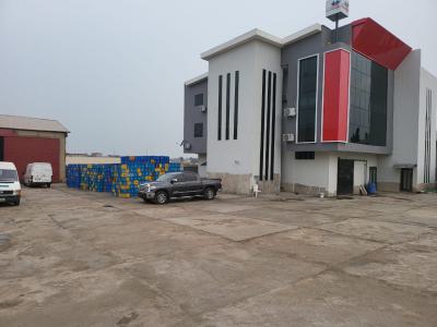 a Big Warehouse with Office Building on 3293sqm Land, Boluwaji Express, Challenge, Ibadan, Oyo, Warehouse for Sale