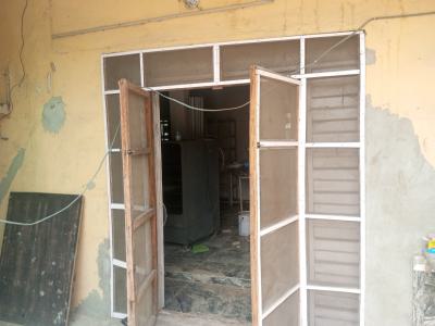 Massive Shop, Directly Facing Addo Road, Ado, Ajah, Lagos, Shop for Rent