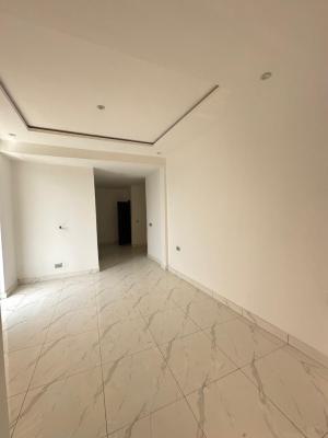 Contemporary 3 Bedroom Apartment Suitable for Investment, Lekki Phase 1, Lekki, Lagos, Flat / Apartment for Sale