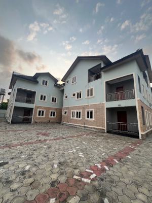 3 Bedroom Apartment with Bq and Inverter, Off Admiralty, Lekki Phase 1, Lekki, Lagos, Flat / Apartment for Rent