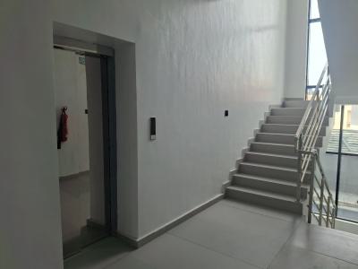 2 Bedroom with B, Lekki Phase 1, Lekki, Lagos, Flat / Apartment for Sale