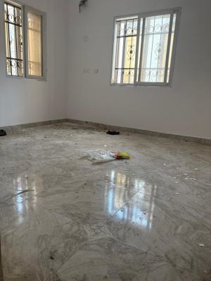2 Bedroom Apartment, Mobil Road, Ilaje, Ajah, Lagos, Flat / Apartment for Rent