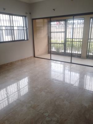 2 Bedroom Flat, Lekki Phase 1, Lekki, Lagos, House for Sale